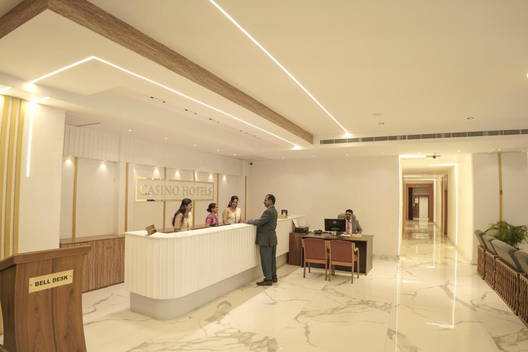Thrissur Casino Hotels Ltd מראה חיצוני תמונה