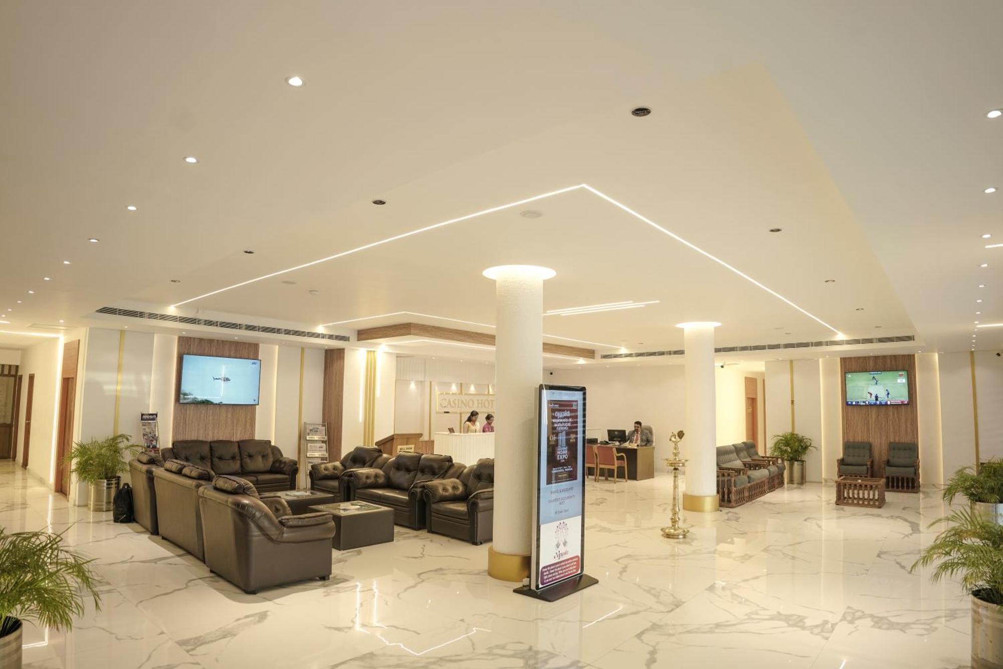 Thrissur Casino Hotels Ltd מראה חיצוני תמונה