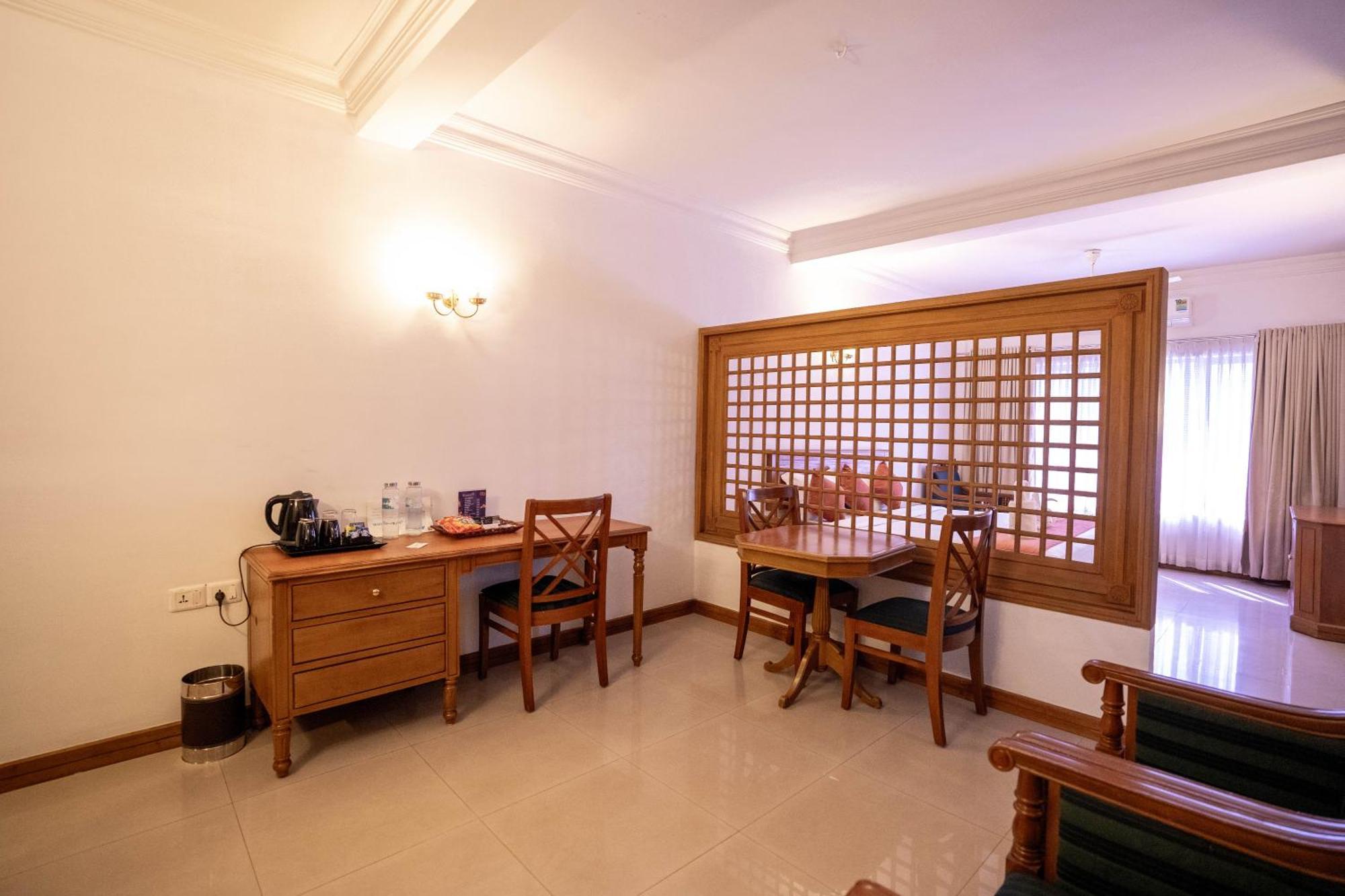 Thrissur Casino Hotels Ltd מראה חיצוני תמונה