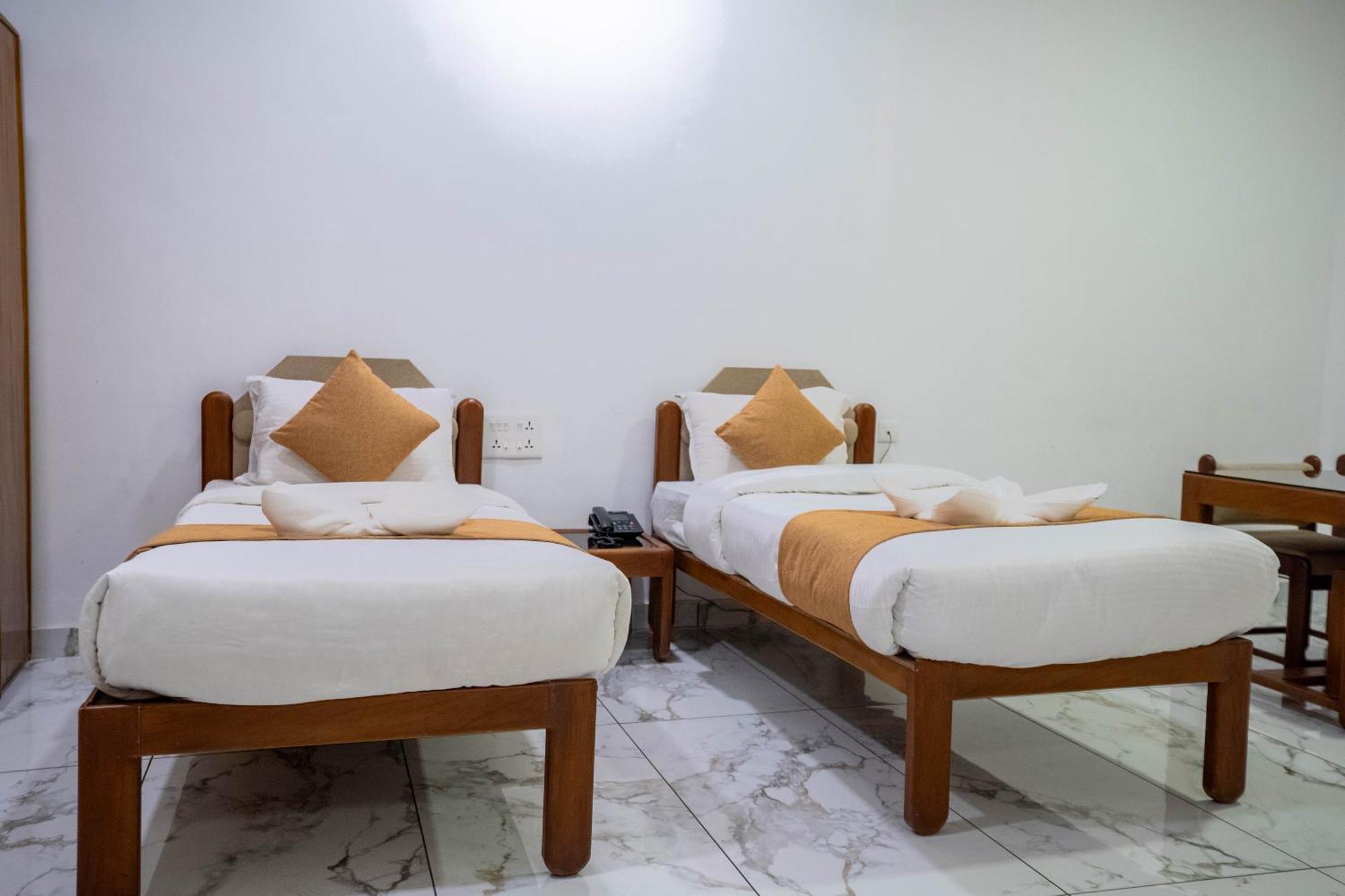 Thrissur Casino Hotels Ltd מראה חיצוני תמונה