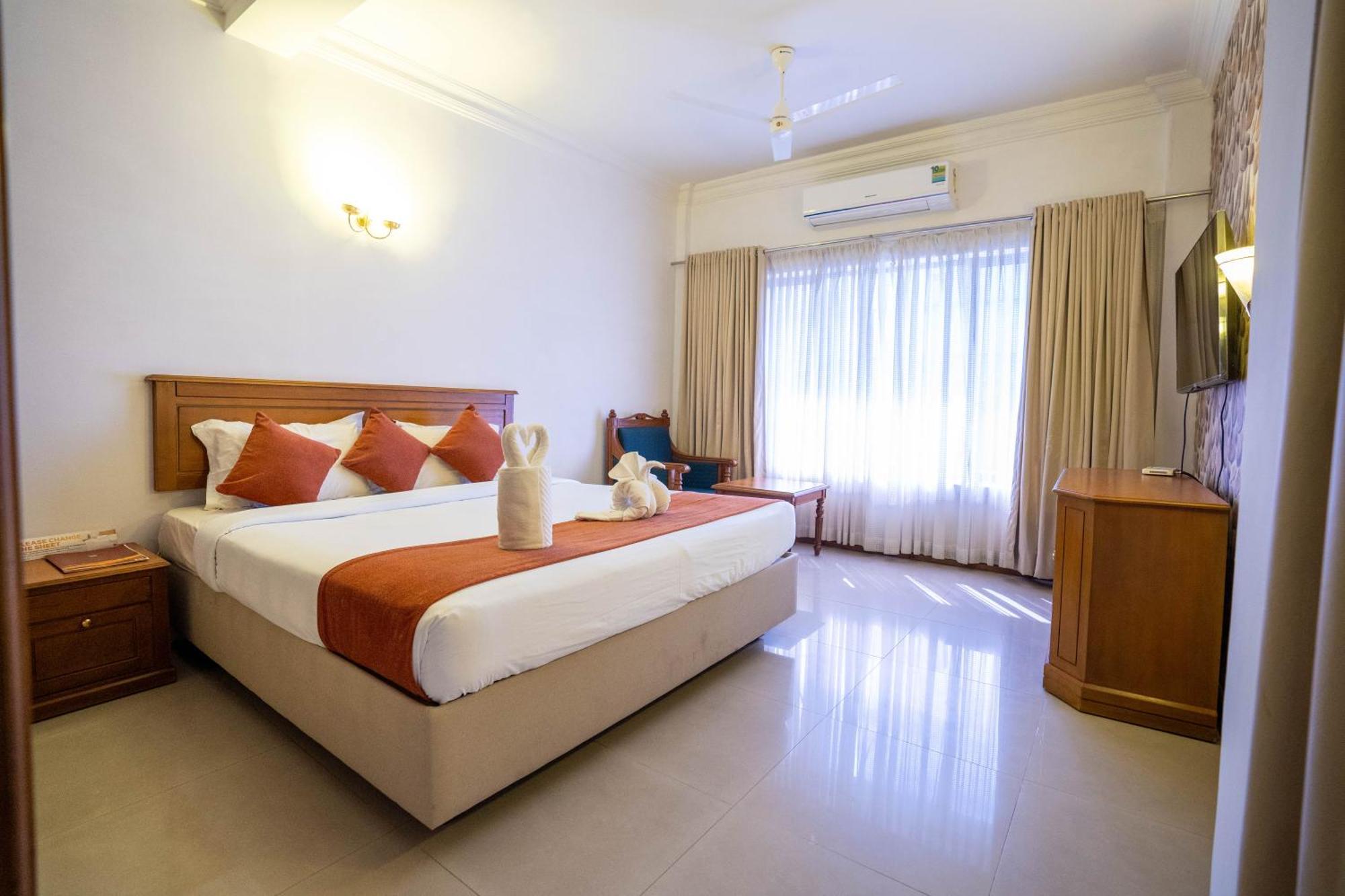 Thrissur Casino Hotels Ltd מראה חיצוני תמונה