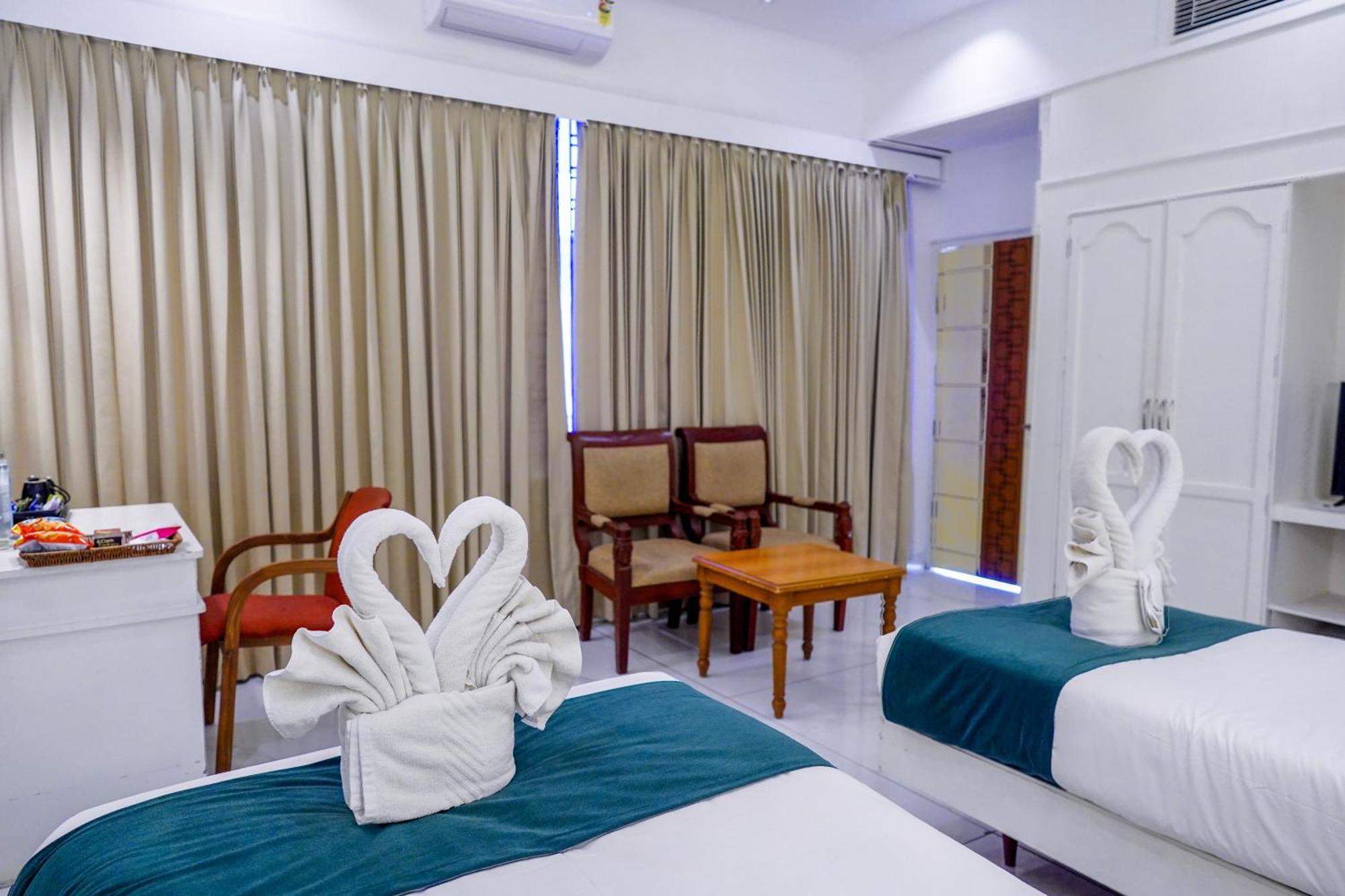 Thrissur Casino Hotels Ltd מראה חיצוני תמונה