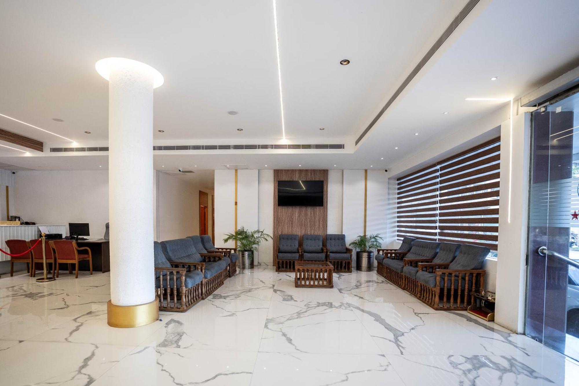Thrissur Casino Hotels Ltd מראה חיצוני תמונה