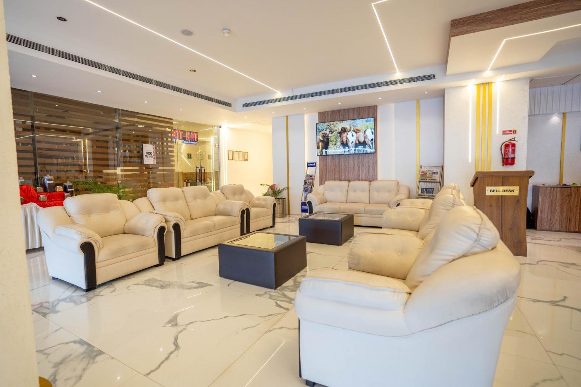 Thrissur Casino Hotels Ltd מראה חיצוני תמונה